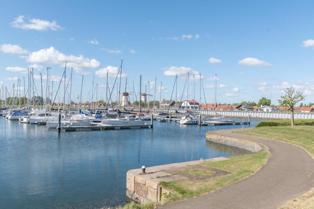 Middensluis Vakantiehuis Wemeldinge Exteriör bild