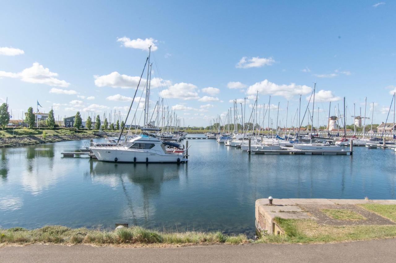Middensluis Vakantiehuis Wemeldinge Exteriör bild